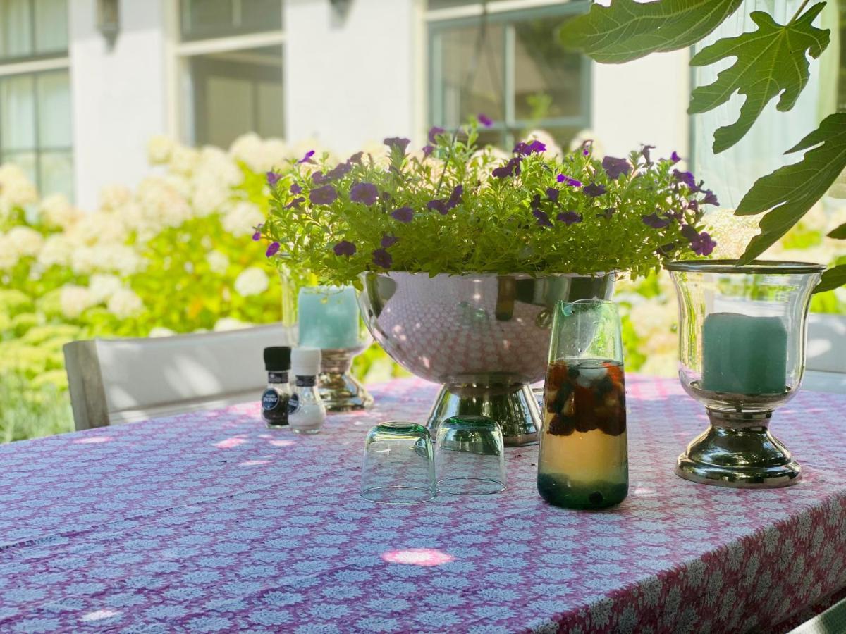 Bed and Breakfast Maison De Sas Ларен Экстерьер фото
