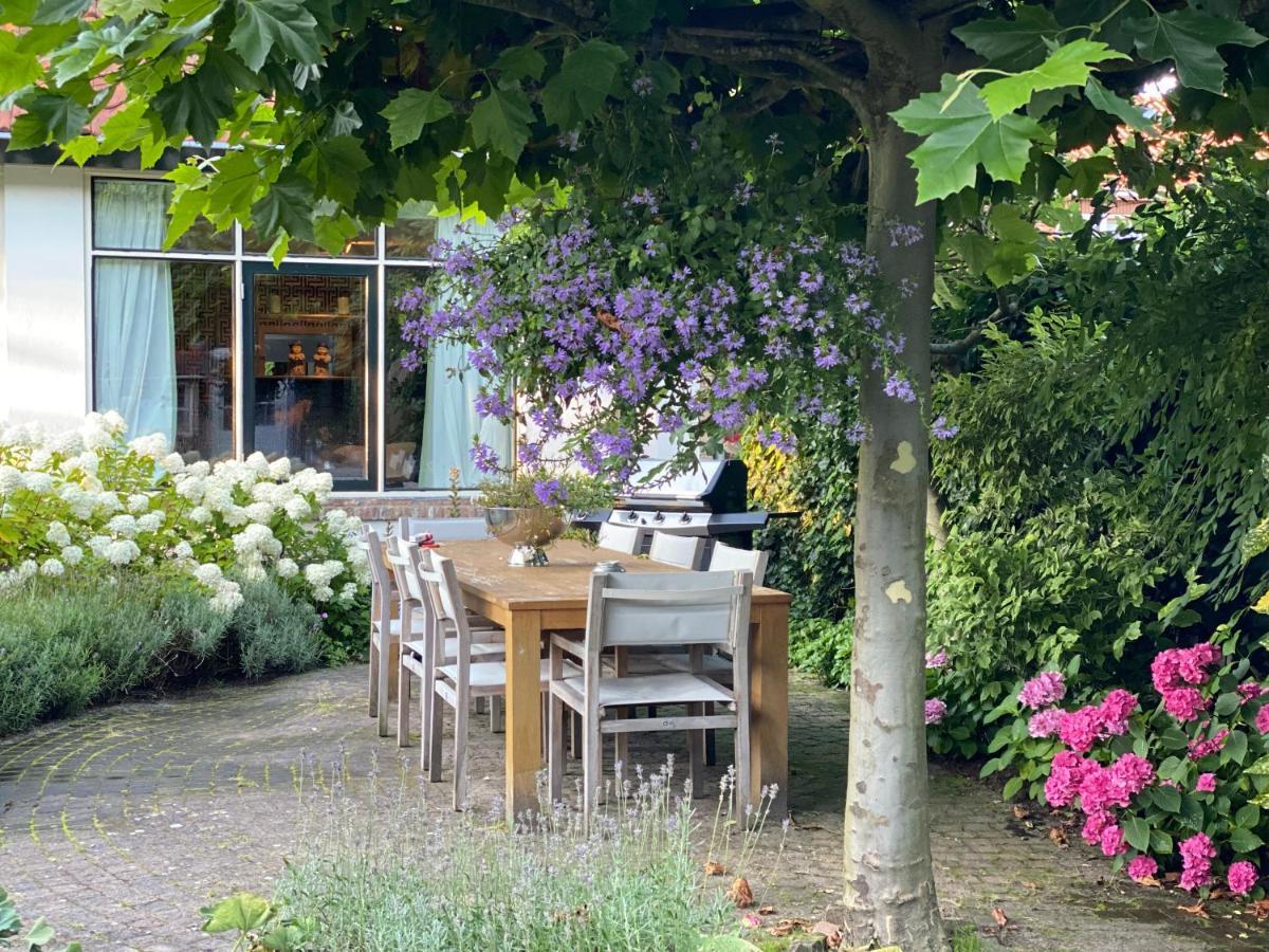 Bed and Breakfast Maison De Sas Ларен Экстерьер фото
