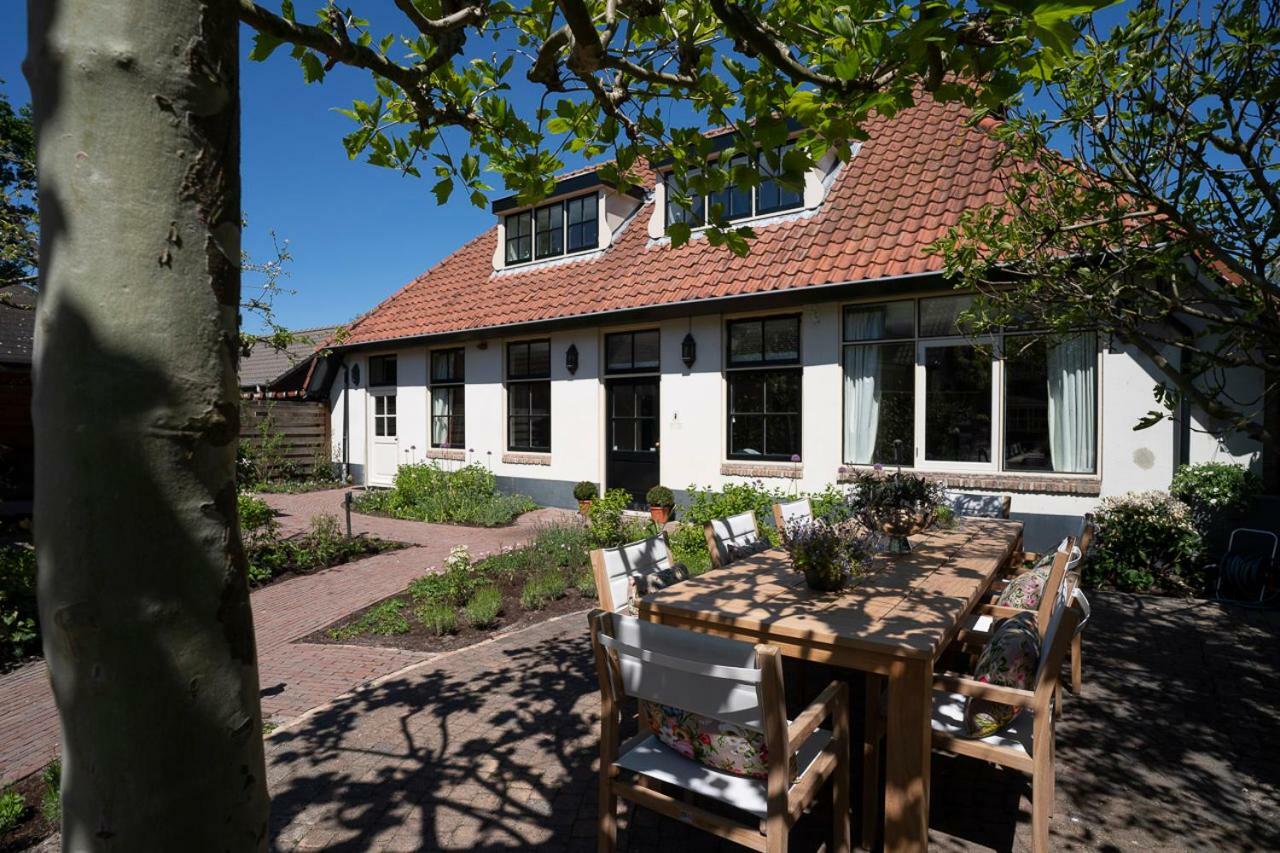 Bed and Breakfast Maison De Sas Ларен Экстерьер фото