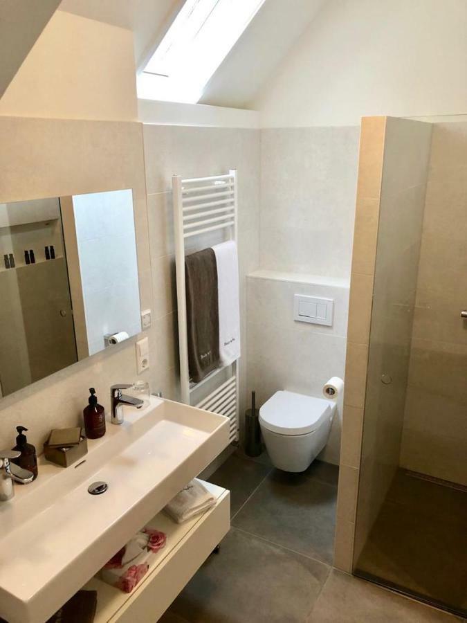 Bed and Breakfast Maison De Sas Ларен Экстерьер фото